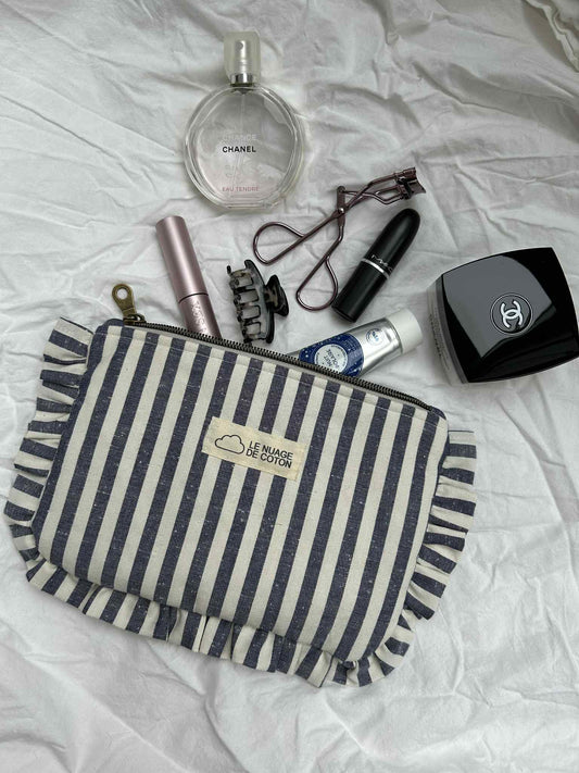 Pochette à volants bleue et blanche