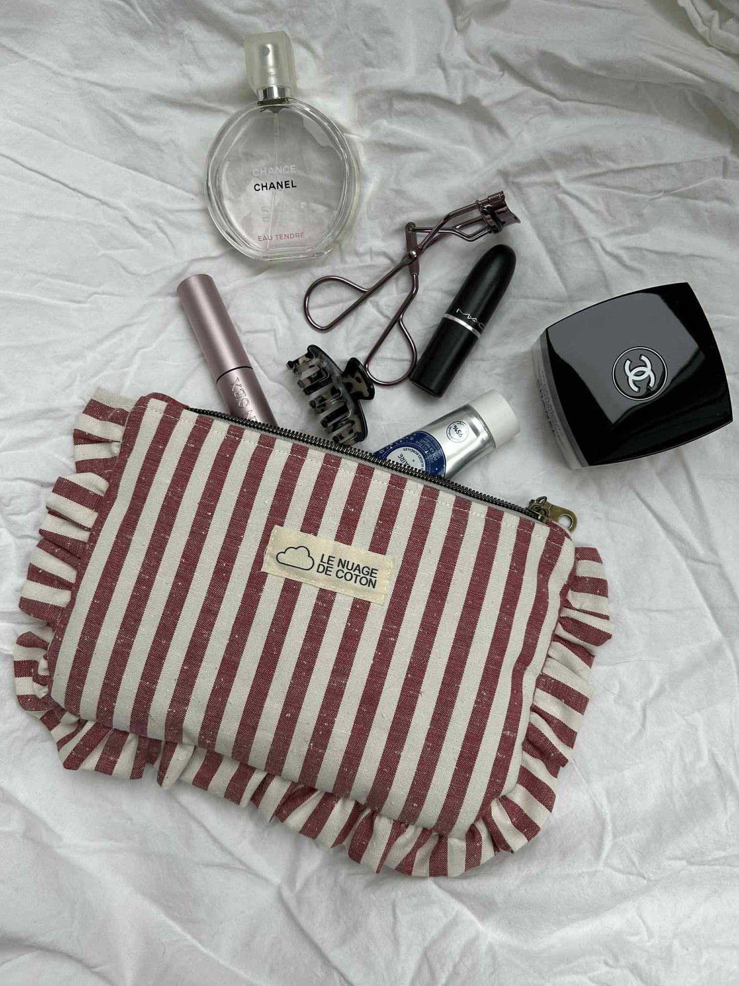 Pochette à volants rouge et blanche