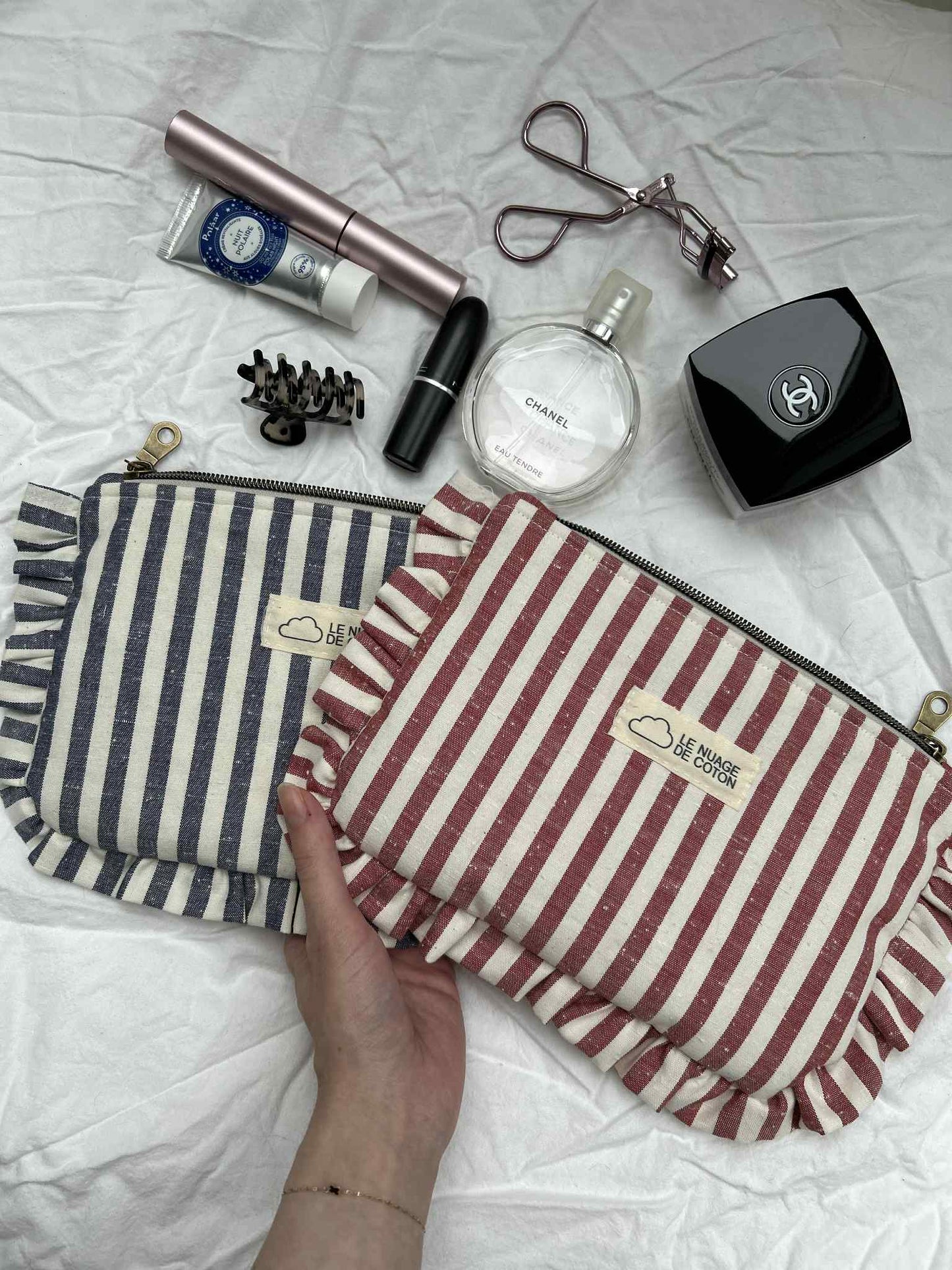 Pochette à volants rouge et blanche